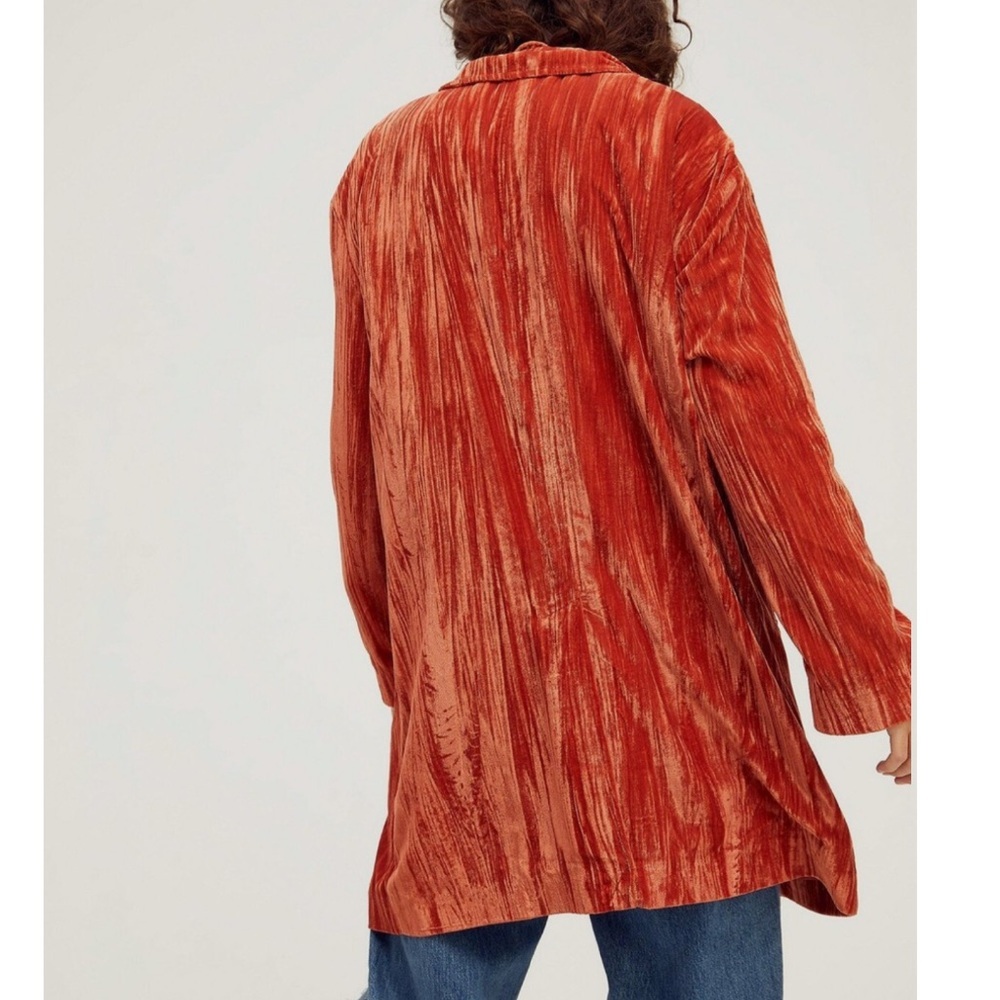 NWOT Free People Daria Crinkle Velvet Long Blazer XL Cinnamon Slouchy Oversized - Picture 9 of 16